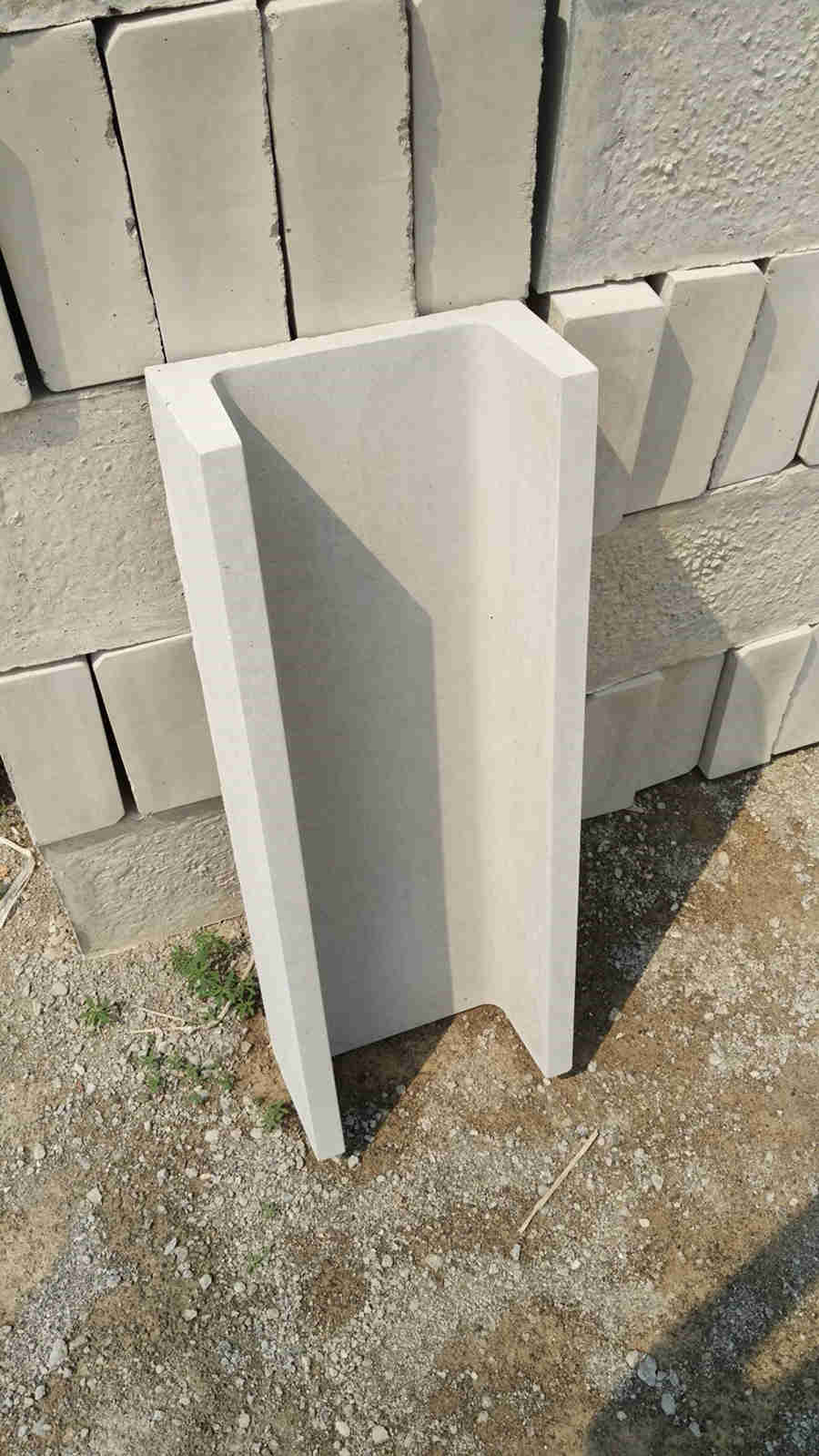 混凝土u型槽钢模具— 水泥排水沟u型槽模具介绍