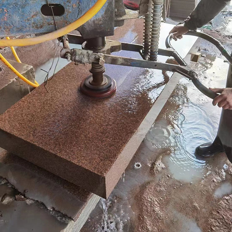 贵妃红石材厂家图2