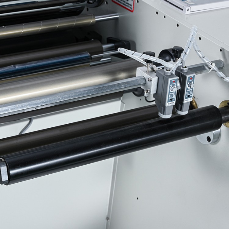 定制电磁加热复膜机高速烫金预涂膜覆膜机冷热两用加热标签贴膜机图3