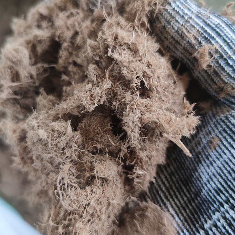 矿山护坡修复喷播木纤维图3