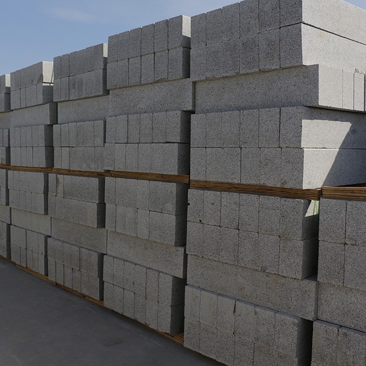 芝麻灰路沿石收水口 五莲花路沿石水篦子