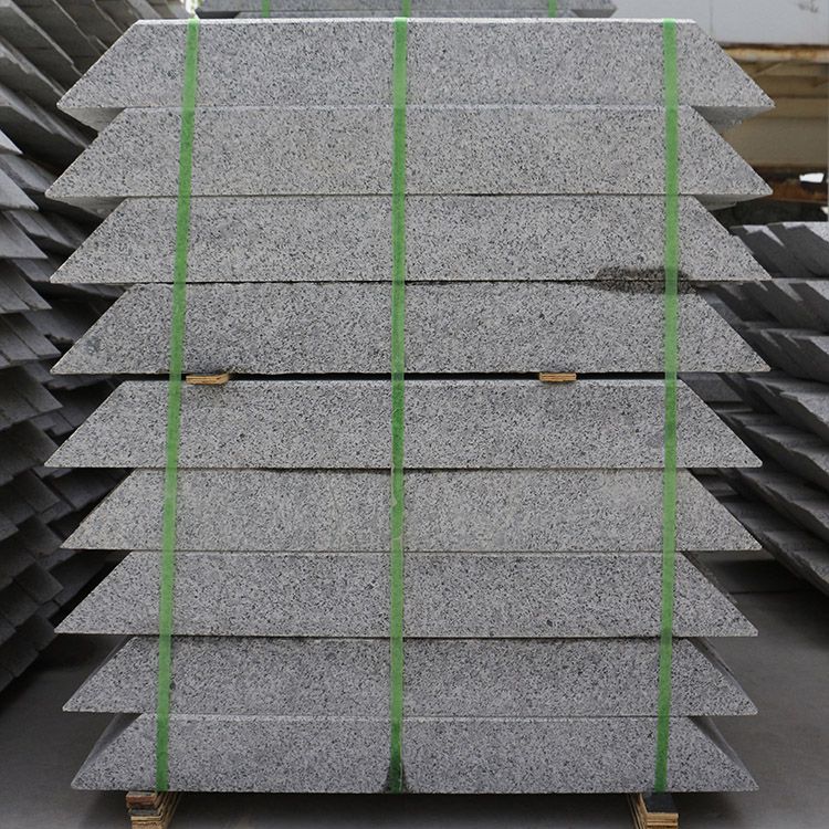 芝麻灰圆弧形树坑石 五莲花异形树坑石