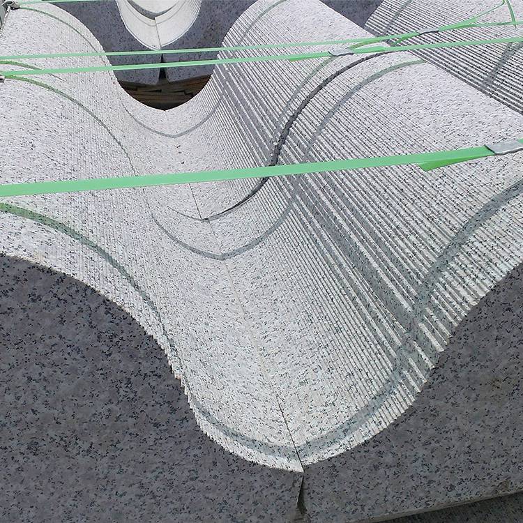 五莲花S型路沿石