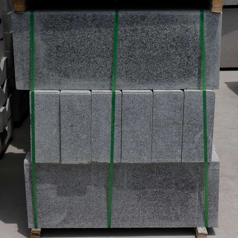 深灰色马路牙子 深灰色路边石 深灰色路缘石