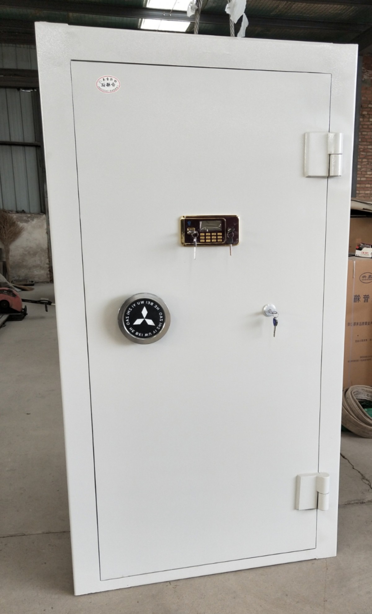 Electronic lock gold storage door