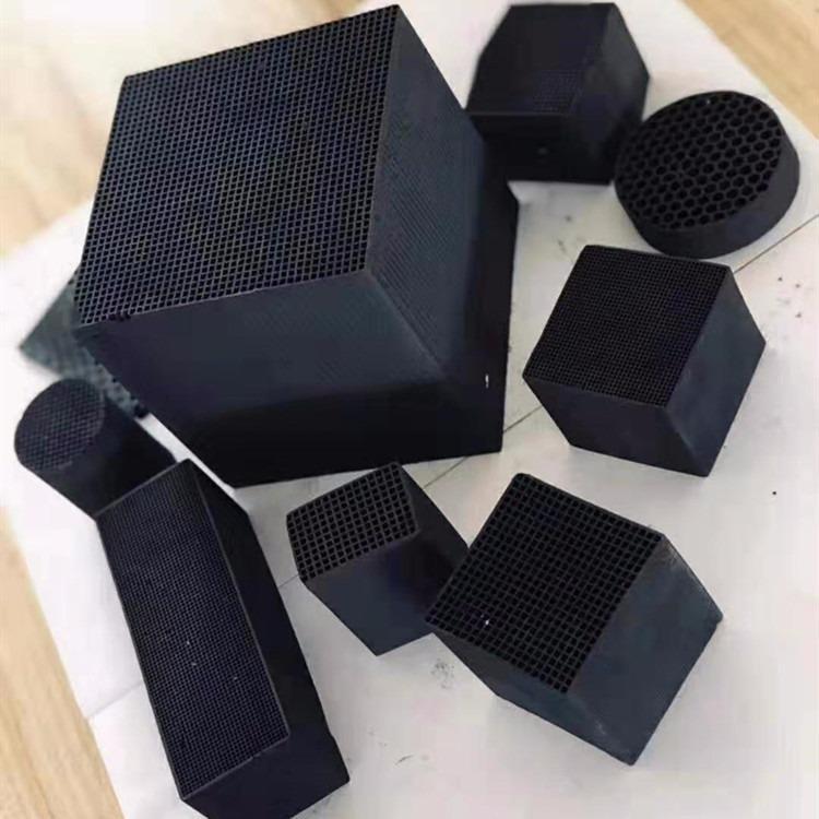 蜂窝活性炭