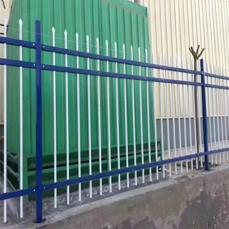 围墙护栏 财润锌钢护栏生产厂 支持定制高度围墙护栏