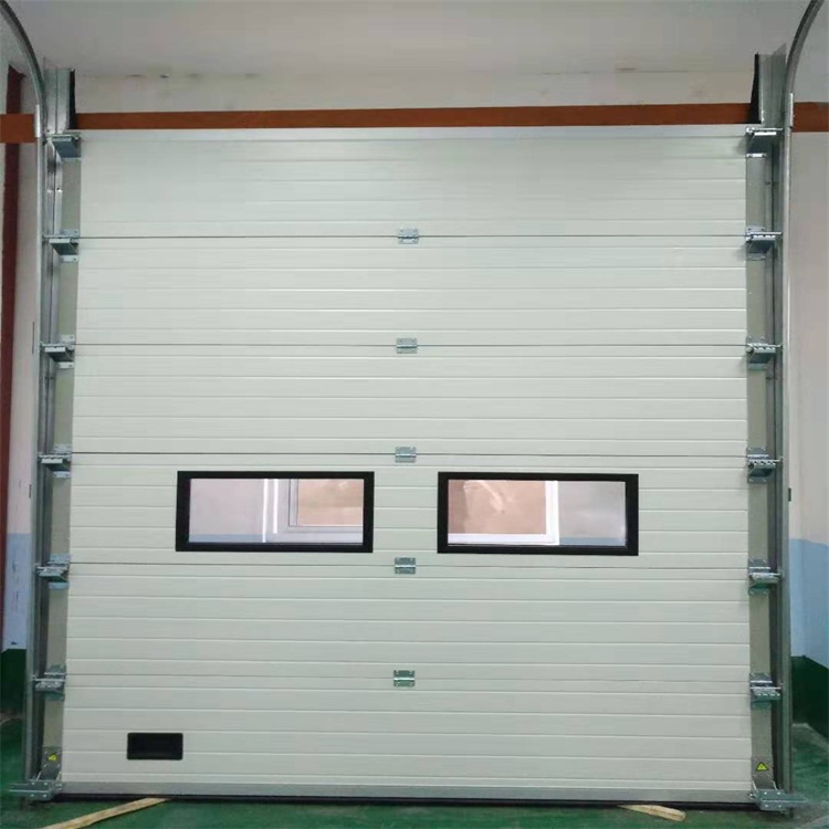 阔福厂家,防火门,滑升门,库存充足