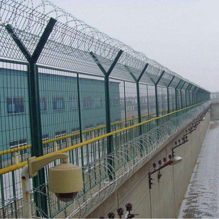 护栏网Y型柱刀片刺绳机场护栏防攀爬防护网防盗隔离网