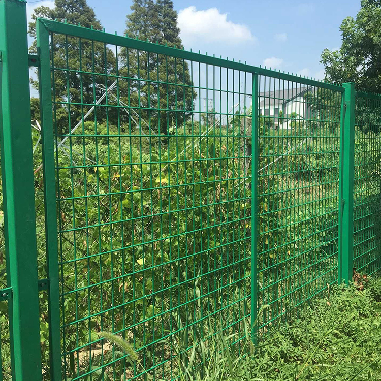铁路护栏网草坪防护养殖种植格栏栅隔离防护围栏围墙隔离栅