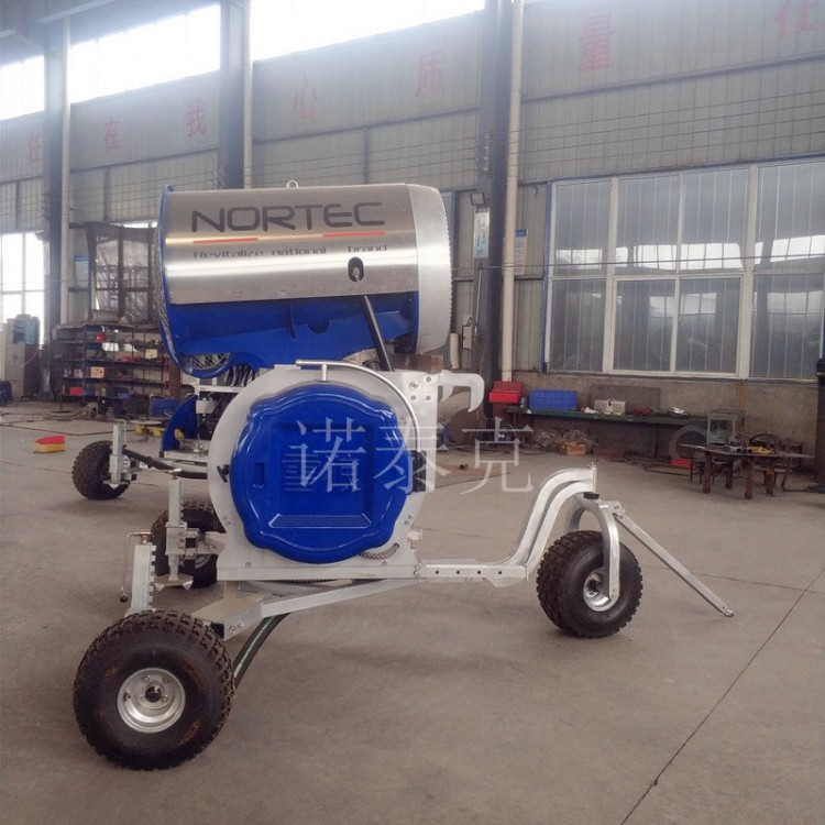 天津静海区造雪机顺利造雪 户外人工造雪需要的造雪机设备