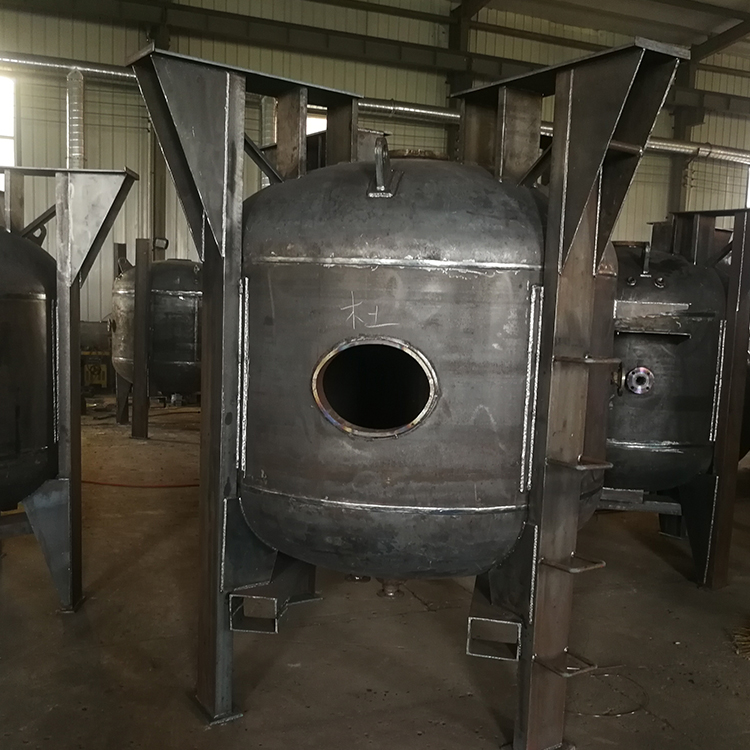 Sandblasting tank