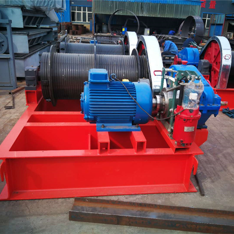 卷扬式启闭机