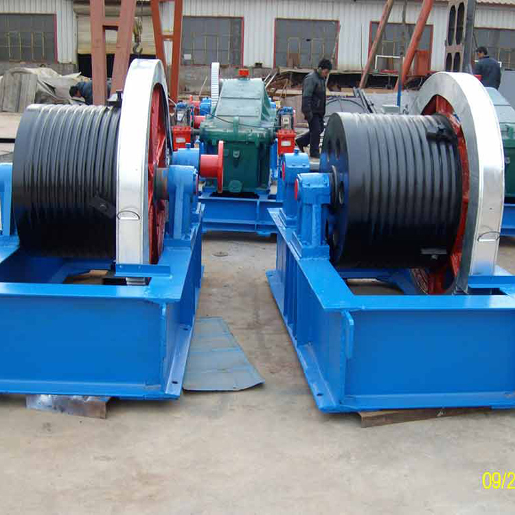 卷扬式启闭机