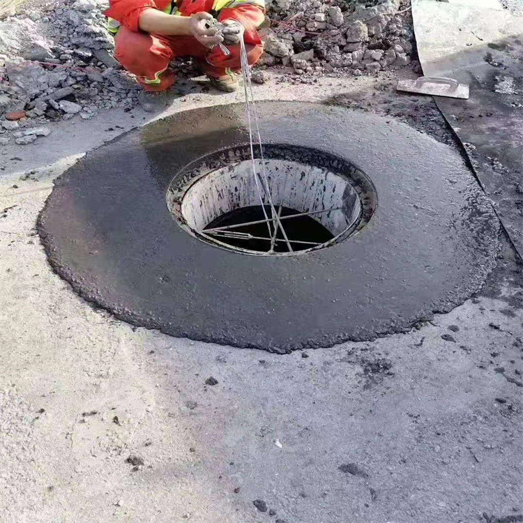 井盖黑色钢纤维混凝土-速凝干粉井盖更换抢修