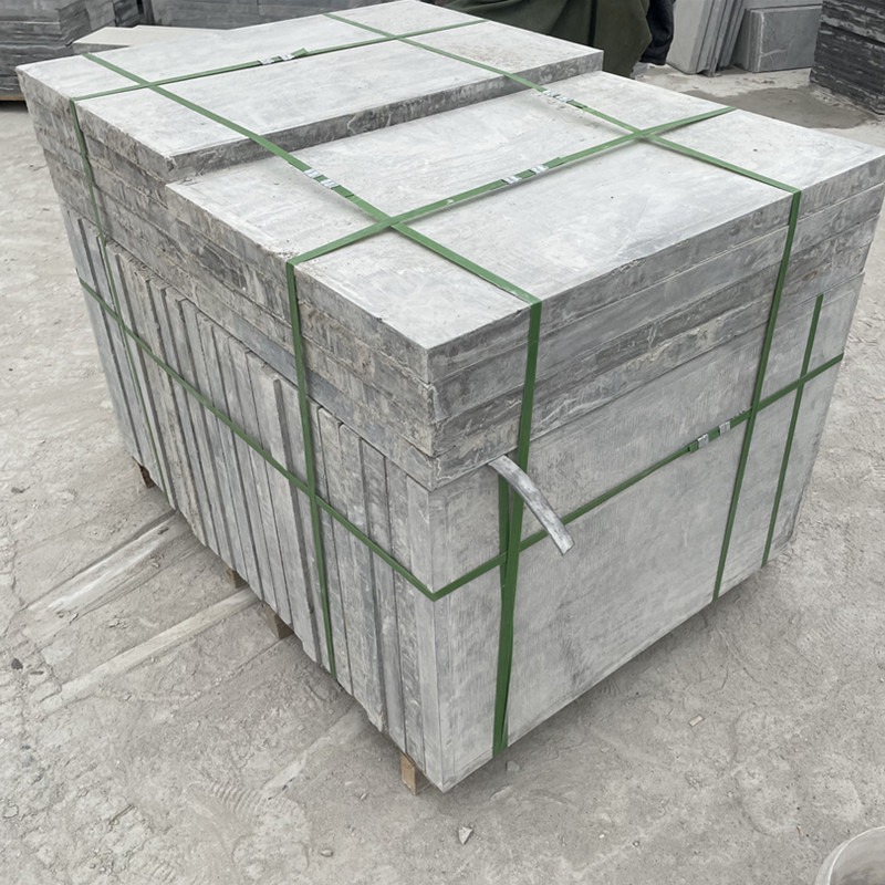 Quartzite paving surface