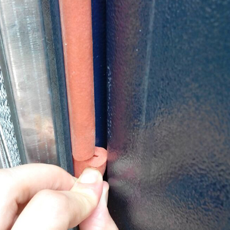 耐高温硅胶发泡条定制