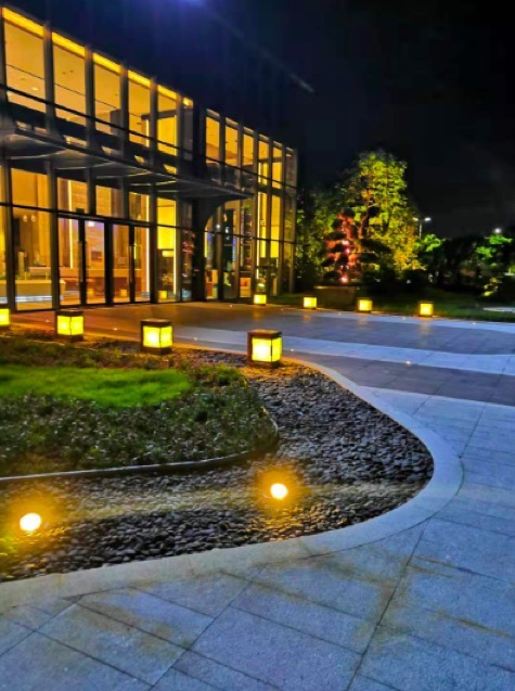 户外柱头灯工程案例