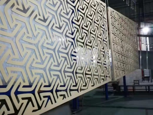 Roll-Coating Technology for Aluminum Plates