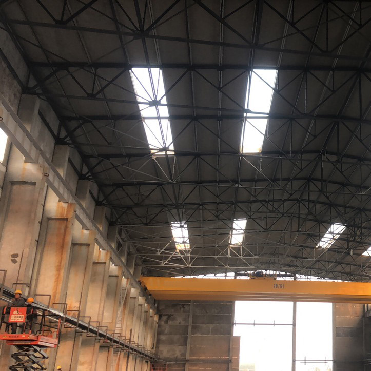 钢框轻型屋面板