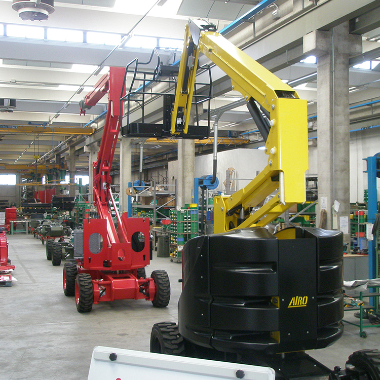 曲臂式升降平台