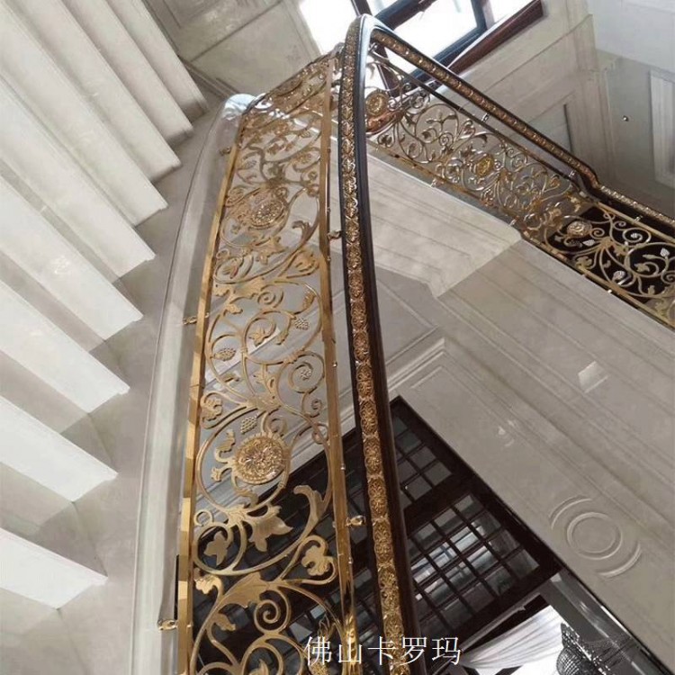 广州铜浮雕楼梯辨识度高 难怪大家都想安装