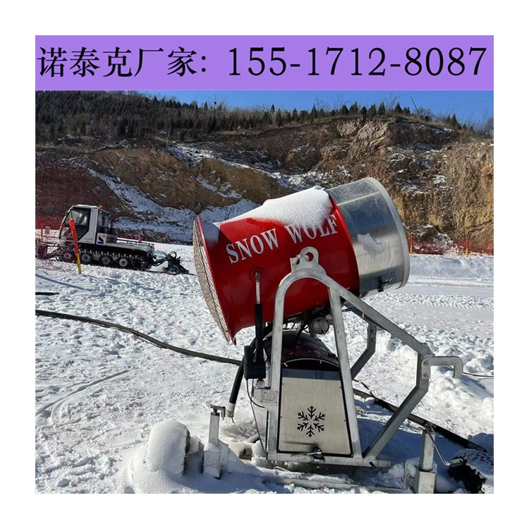 国产造雪机反季的养护特点 大排量制雪设备轻松完成造雪工作