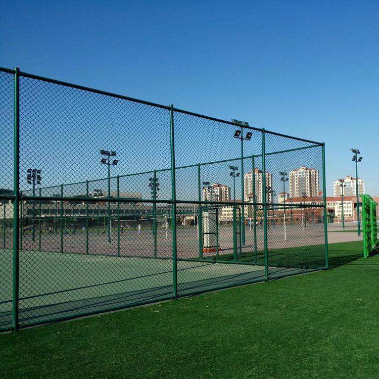 夏博学校球场护栏定做体育围网价格运动场防护栏现货