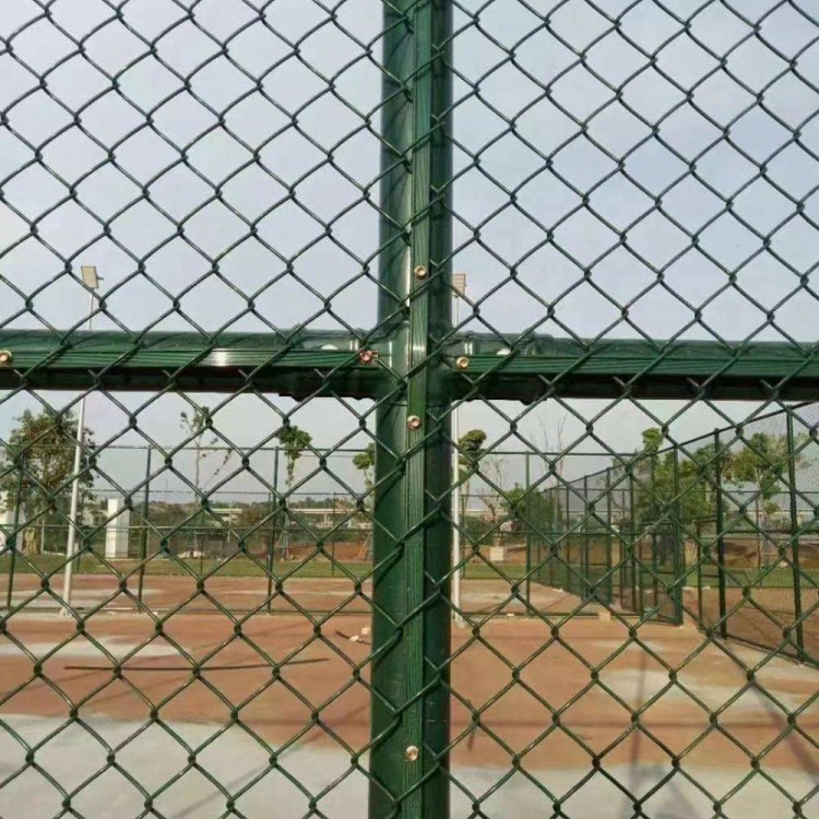 河北球场围网厂家 篮球场围网 体育场围栏