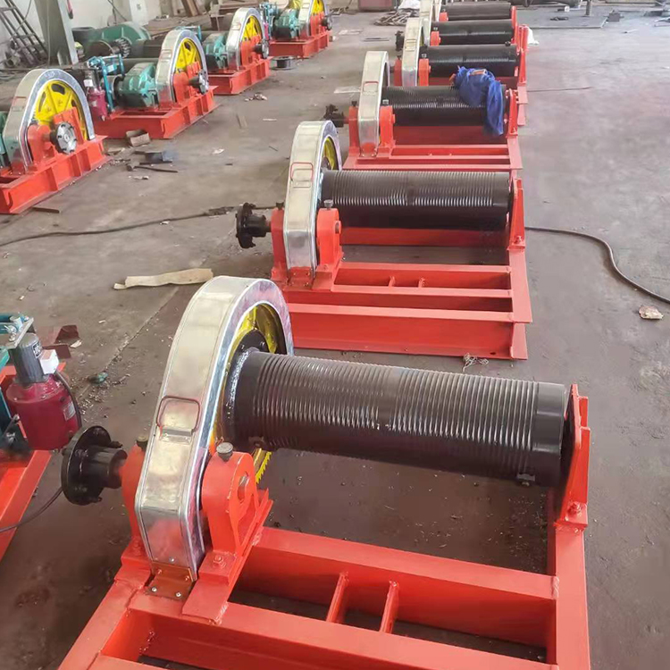 卷扬式启闭机