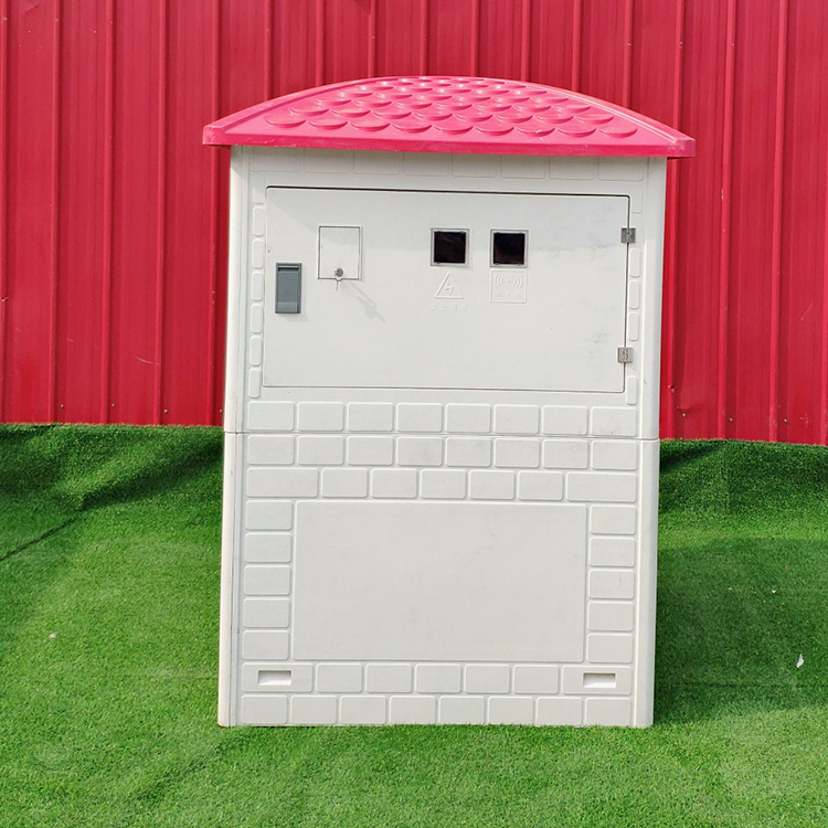 Fiberglass manhole chamber