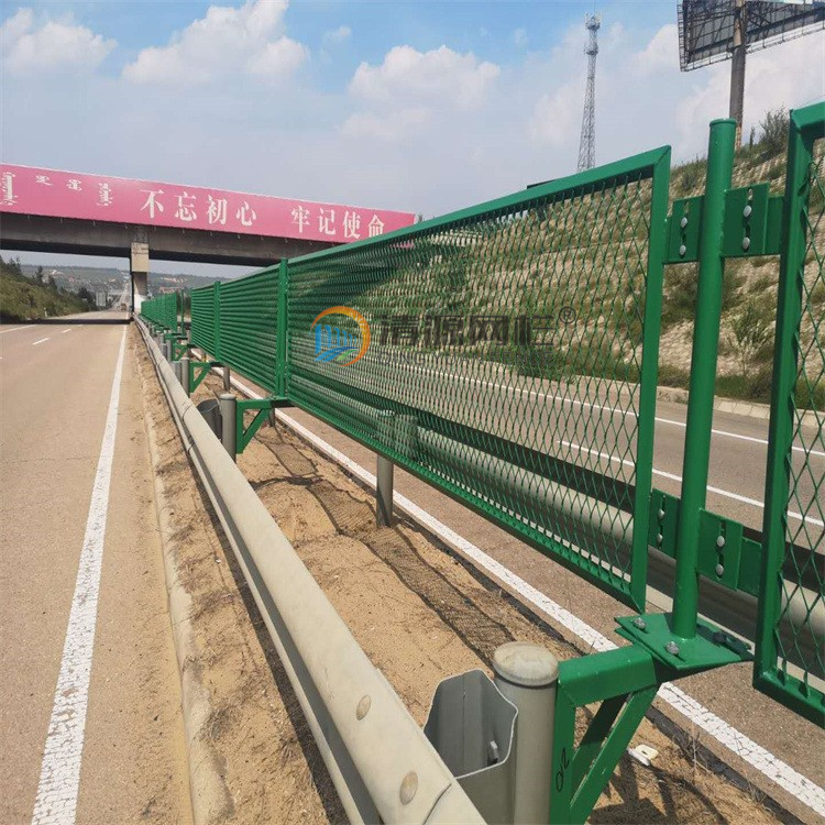 桥梁防抛网定制高速公路防眩网高架桥菱形钢板铁丝网绿色框架护栏