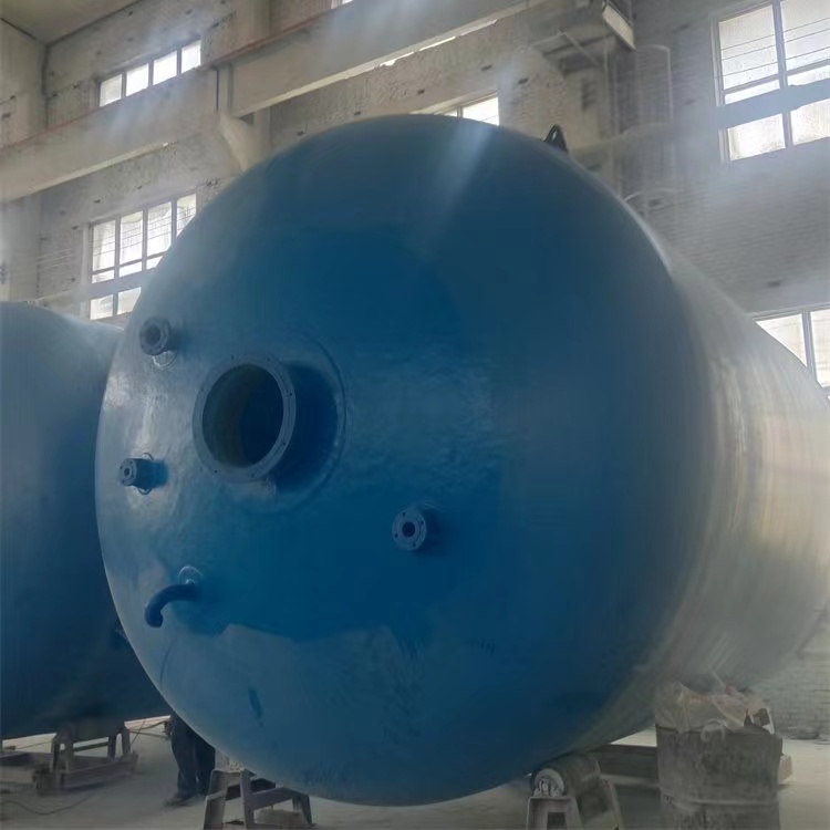 大型储水罐
