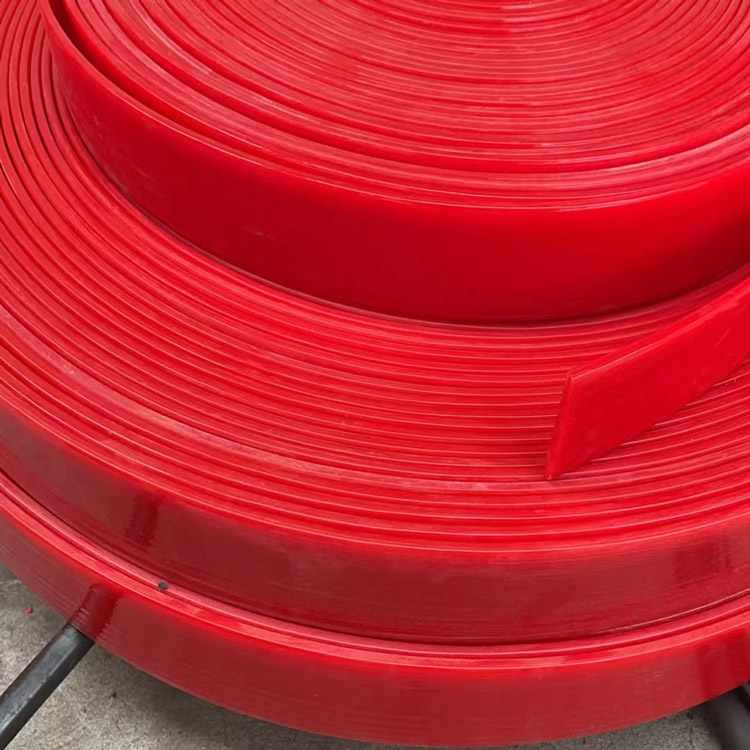 Anti overflow skirt board