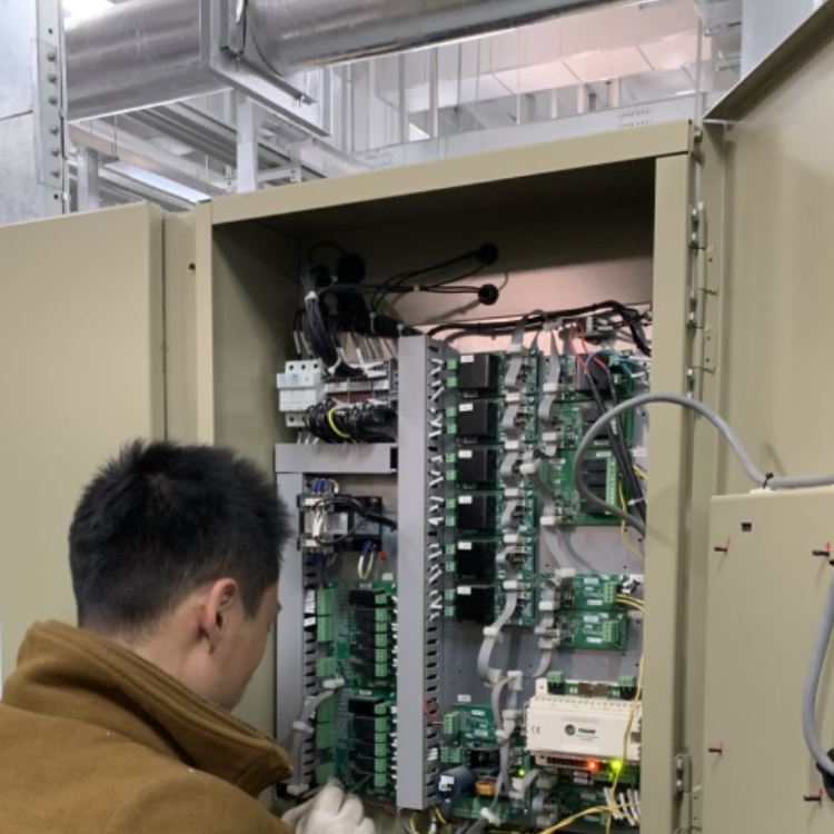 中央空调维修 特灵机组2