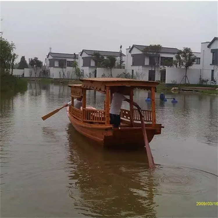 吉林长春景区4-6座旅游船
