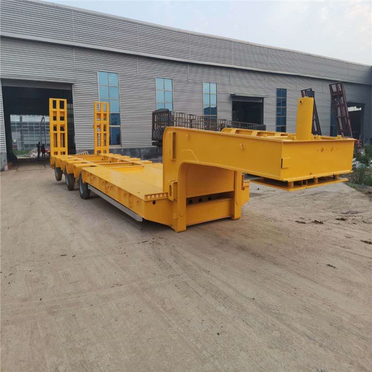 11.5米两桥低平板半挂车