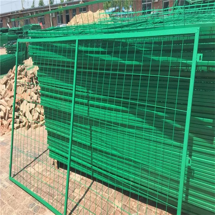 农业园圈地护栏网 养殖鱼塘框架围栏网 圈地铁丝围网