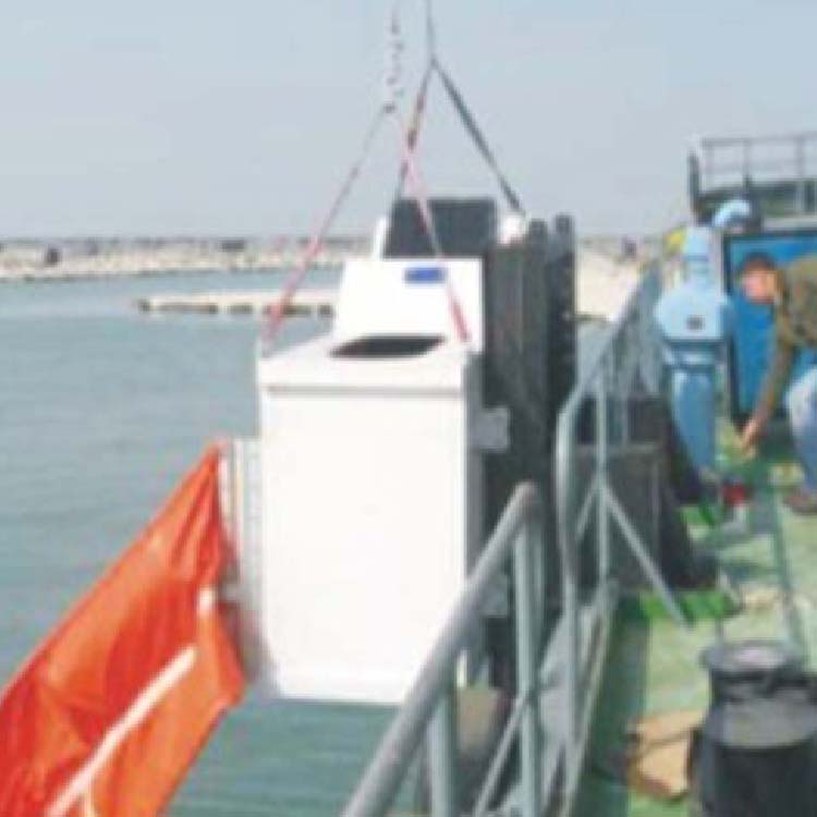 收油机 、撇油器