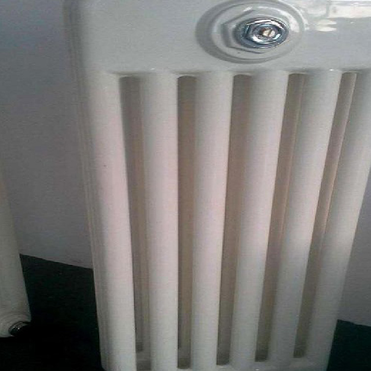 Steel six-column radiator