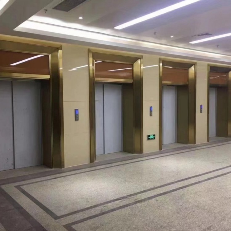 不锈钢电梯门套安装效果 小区高层不锈钢门套垭口