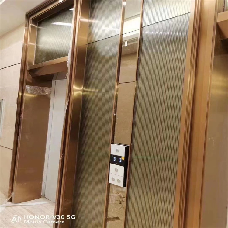 小区入户门不锈钢电梯门套安装 定制加工不锈钢垭口门套