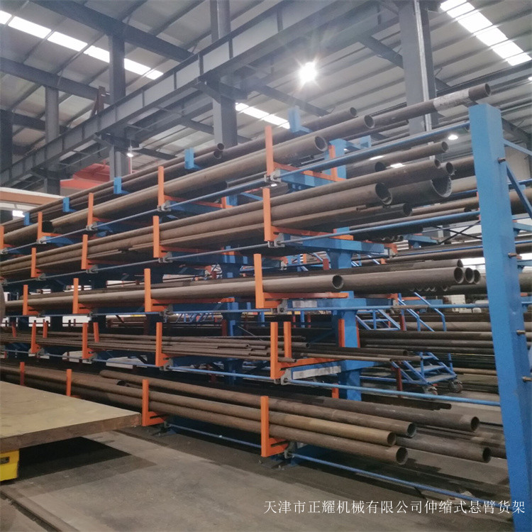 不锈钢管存放架 手摇管材货架使用情况 12米钢管放置