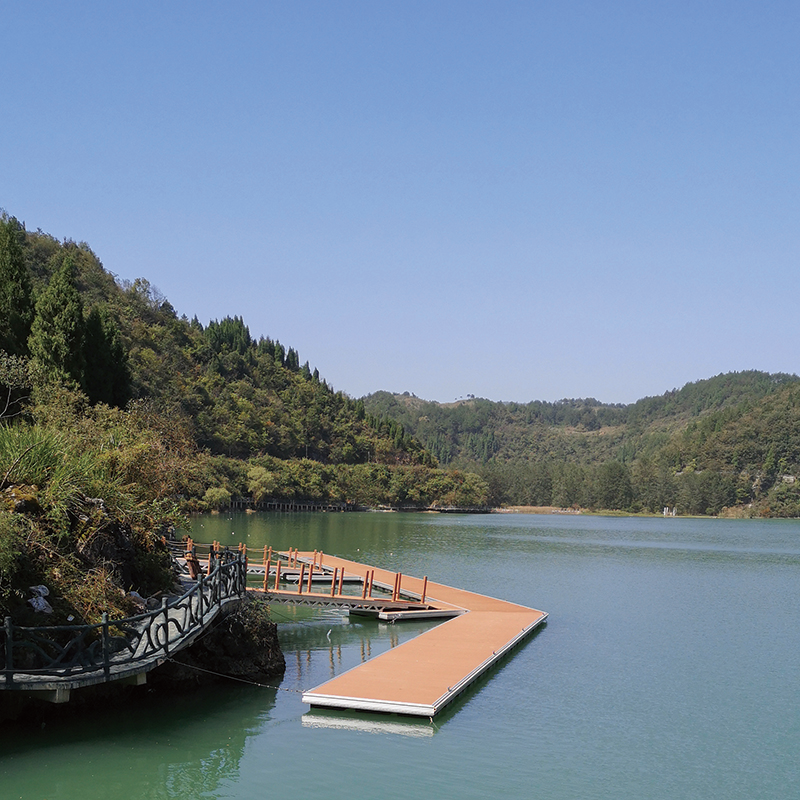 湖南娄底涟源湄江风景区铝合金浮桥310平方