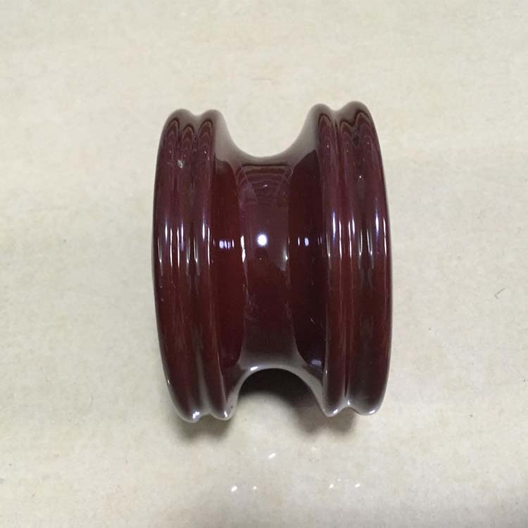 Wire spool insulator