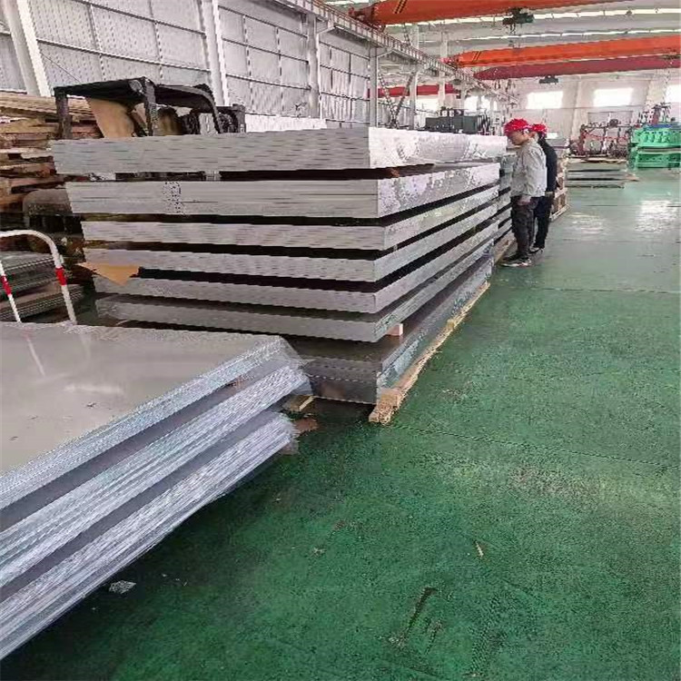 厂家供应花纹铝板  镜面铝板 防锈铝板 价格优惠