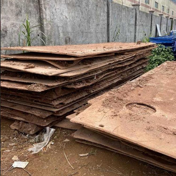 工程渣土运输铺路板 大量钢板租赁 安全防滑牢固耐用