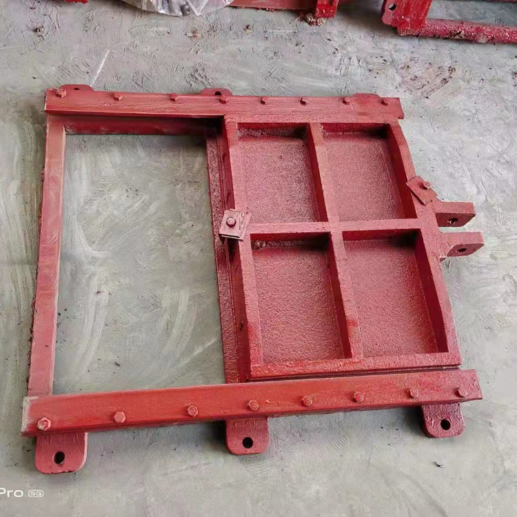 Walling cast iron gate