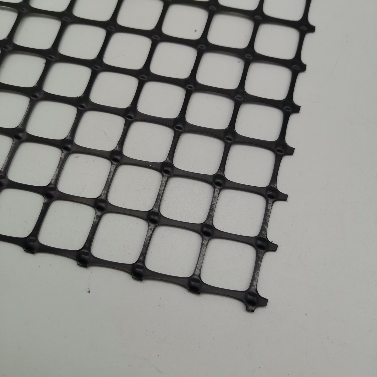 免费寄样双向塑料土工格栅来电询价双向拉伸塑料土工格栅价格