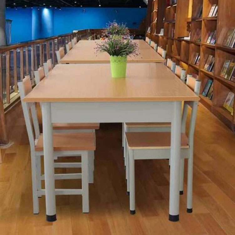 图书馆阅览室桌椅